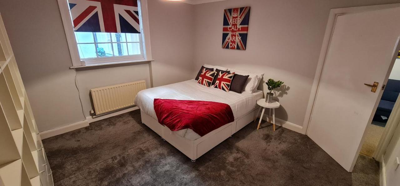 Diamond Harbour - Whole Huge Apartment - Wifi - Beach - Ramsgate Town Exterior foto